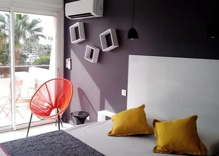 Naturiste Cap D'agde Port Nature 650 * アグド